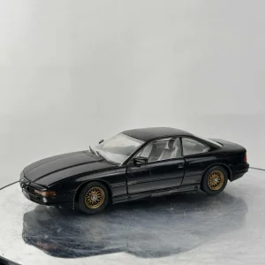 1/24 Revell BMW E31 Serija 8