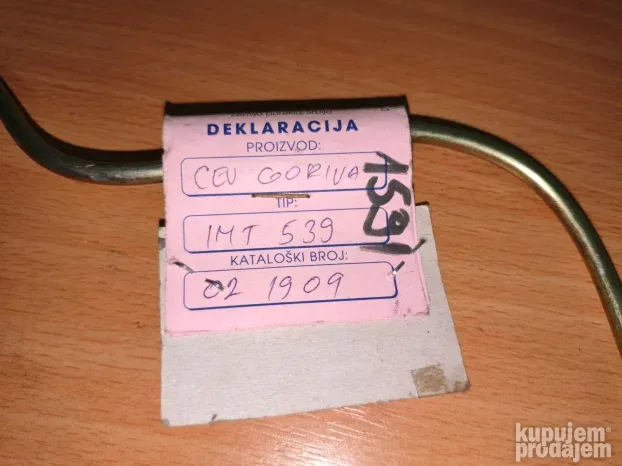 Cev goriva IMT 539   / Traktor