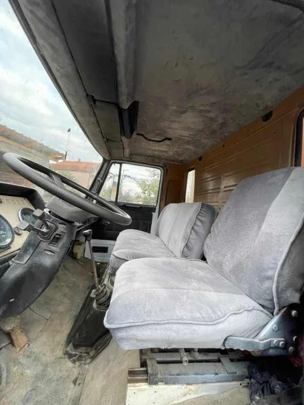 Kamion zastava 80.10