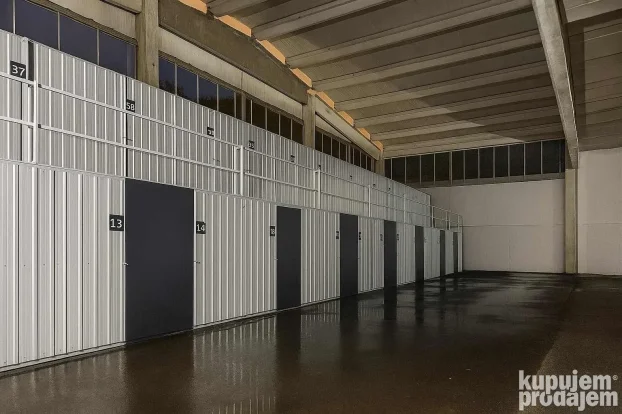 Pastroviceva 1, Sajam, 8 m²