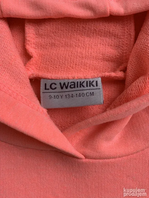 Waikiki duks 135/140cm 9-10 god