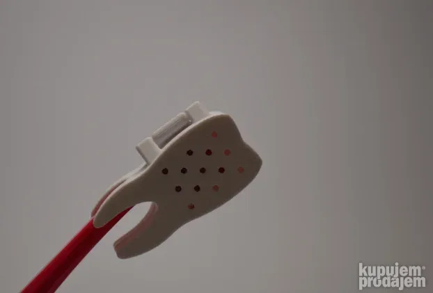 Kutijica za četkicu za zube - za decu, putovanja,  poklon!