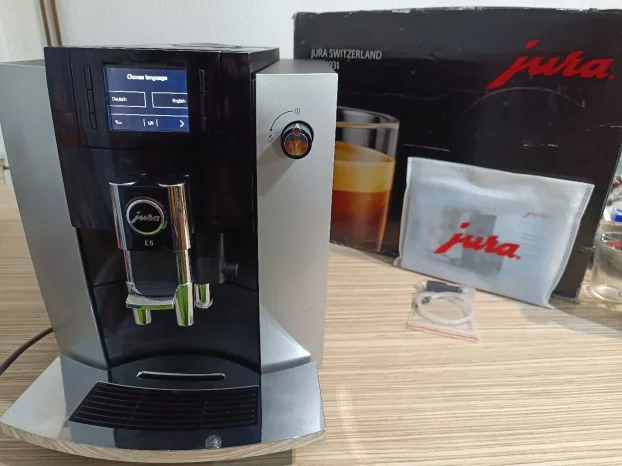 Jura E6