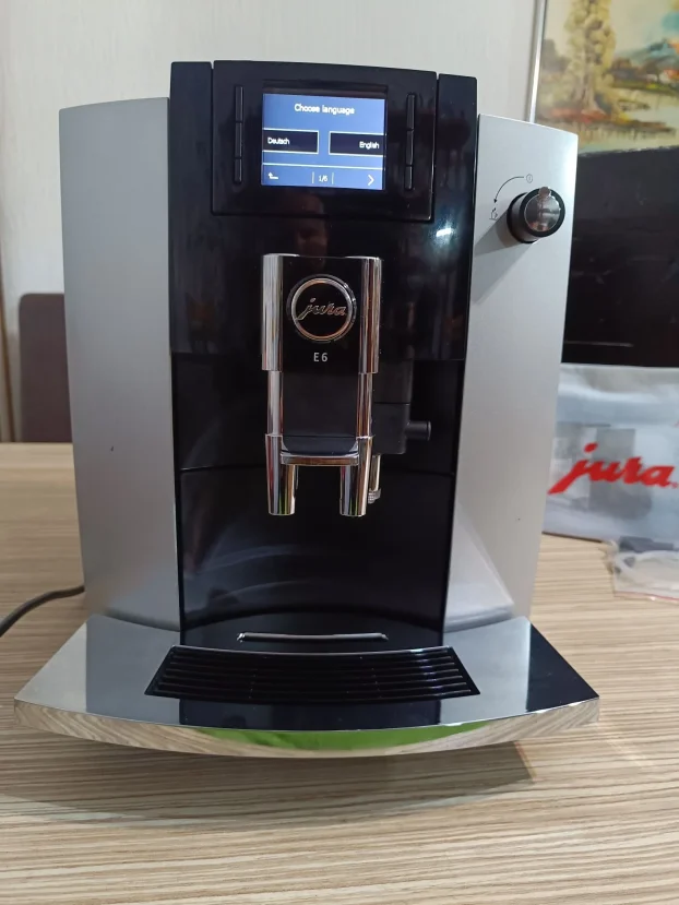 Jura E6
