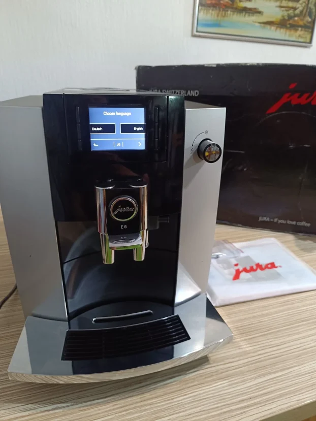 Jura E6