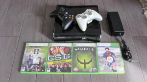 XBOX360 konzola 250GB dzojstici i igre