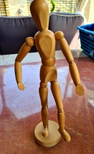 Skulptura savitljiva, drvo, 30 cm