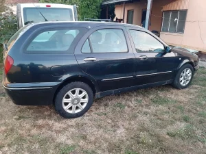 Lancia Lybra