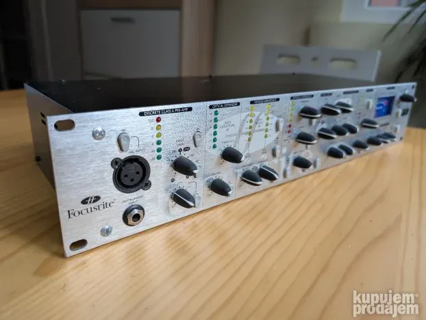 Focusrite Platinum VoiceMaster Pro Microphone Preamp - KupujemProdajem