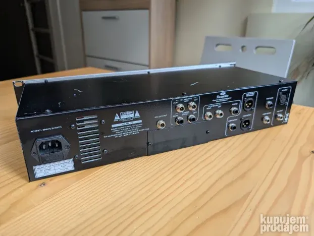 Focusrite Platinum VoiceMaster Pro Microphone Preamp - KupujemProdajem