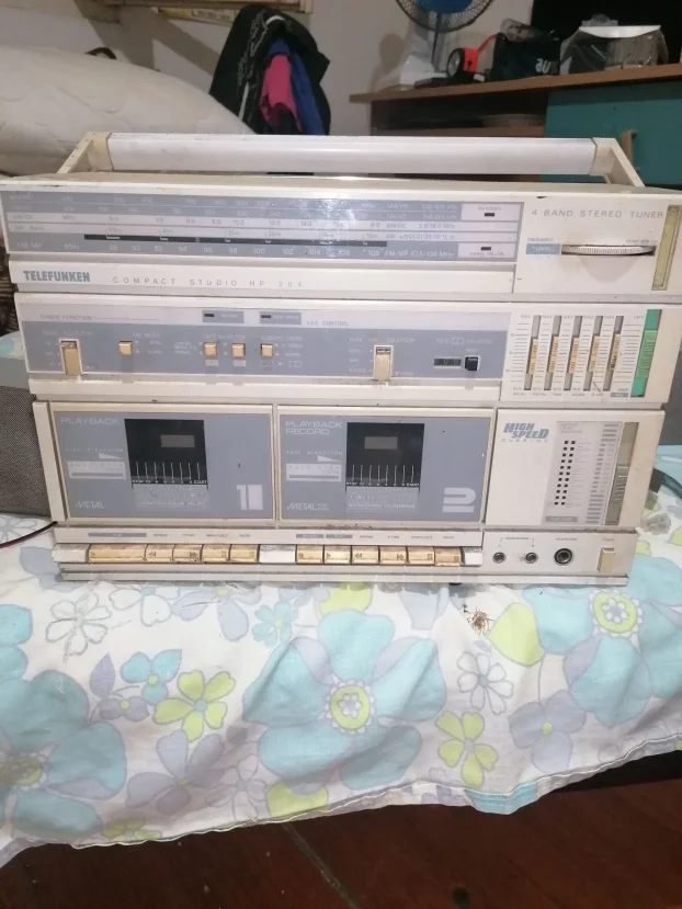 Telefunken compact studio hp 204, nije fiksno