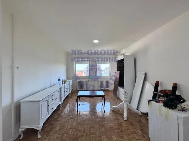 Nova Detelinara, 2.5, 65 m²