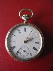 Cylindre 10 Rubis dzepni sat Srebro Ag.0.88