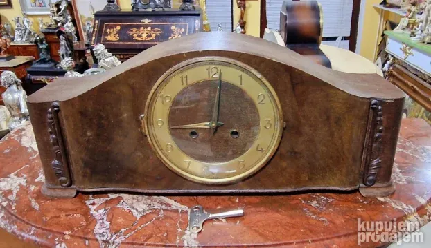 Veoma lep stari veliki drveni Nemacki komodni sat