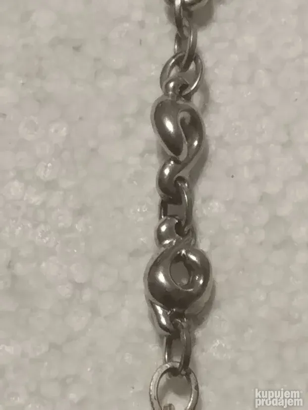 Srebrna zenska narukvica 18cm duzine-19.3gram