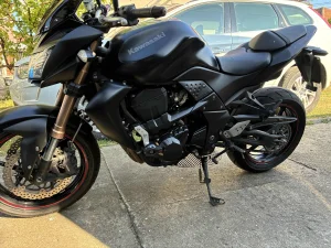 Kawsaki z750r vlasnik