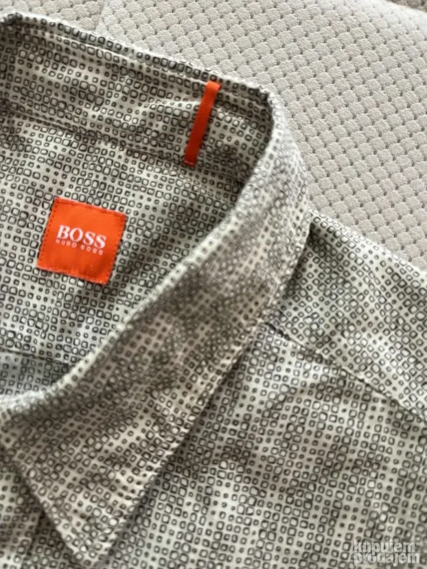 Nova muska kosulja (L) sa kratkim rukavima Hugo Boss