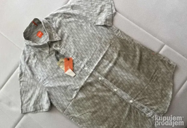 Nova muska kosulja (L) sa kratkim rukavima Hugo Boss