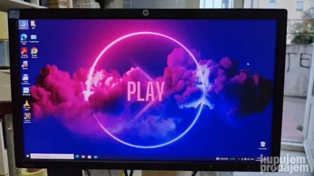 Dell Precision T3610 Xeon E5-1620 40gb RX480 8gb ssd+hdd