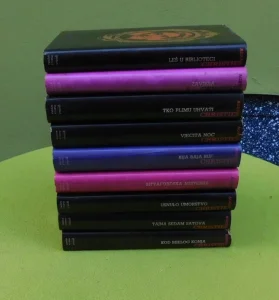 Agata Kristi - lot od 9 knjiga