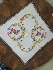 Nadstoljnjak uskrsnji