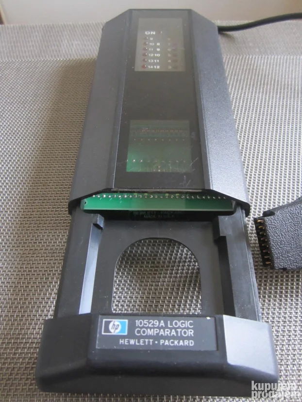 Hewlett Packard HP 10529A Logic Comparator