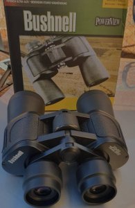 Dvogled Bushnell