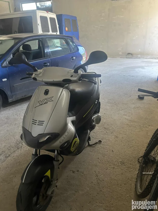 gilera runner 200