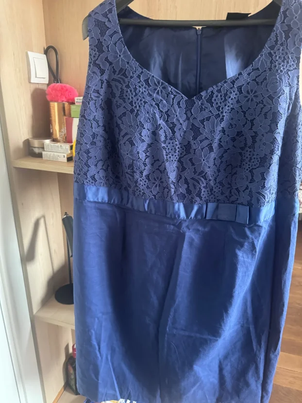 Haljina za punije dame 52