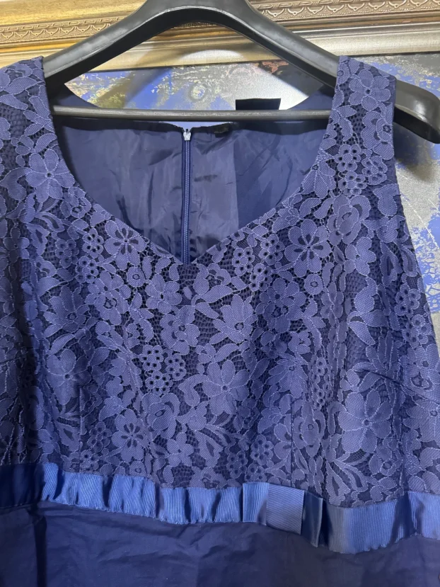 Haljina za punije dame 52