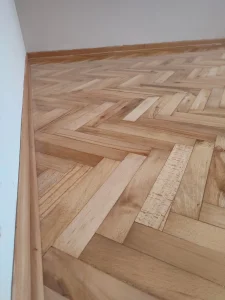 Hoblovanje parketa/Postavka drvenih podnih obloga