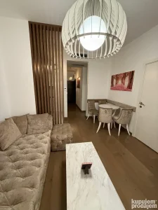 Vase Pelagića-Senjak stan za izdavanje 40m2