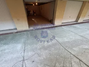 Odlična garaža na Grbavici!