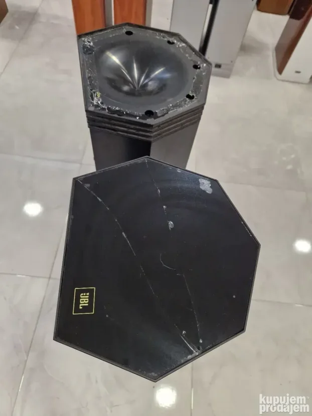 JBL HP 420 2x150W Rezervisano