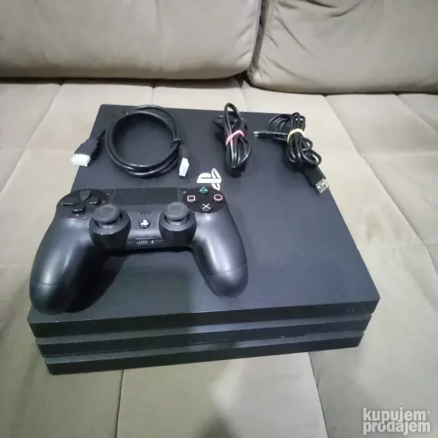 Sony ps4 Pro 1TB Čipovana! KupujemProdajem