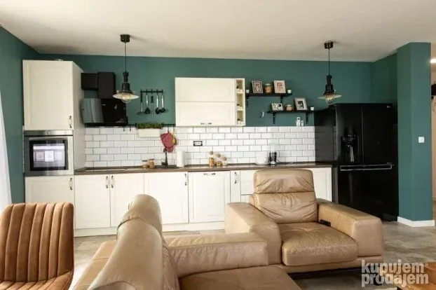 Četvorosoban - 146m2 - Telep - 511677