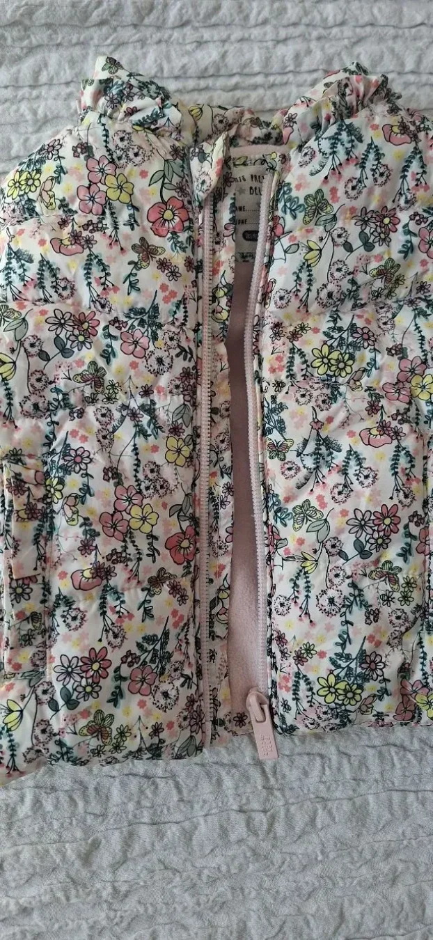 Paket stvari za bebu devojcicu 6-9m