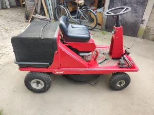 Kosilica traktor
