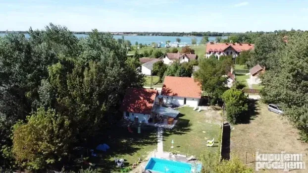 Palić House - Kuća sa bazenom pokraj jezera