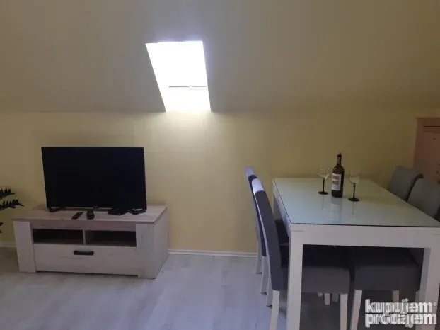 Palić House - Kuća sa bazenom pokraj jezera