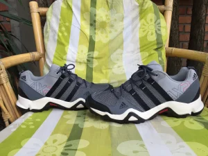 Original Adidas Outdoor AX2 patike br42 2/3