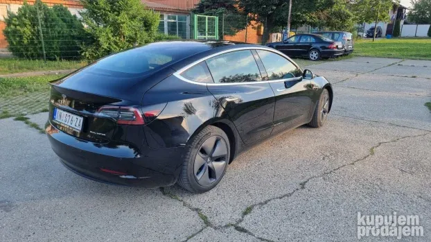 2019 Tesla Model 3 long range dual moto