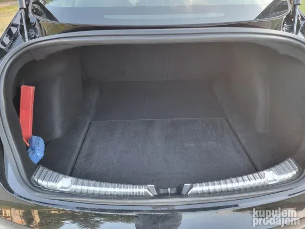 2019 Tesla Model 3 long range dual moto