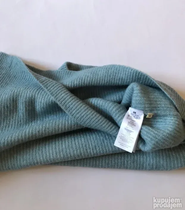 Levate Room (Denamark) - alpaka - zenski dzemper M