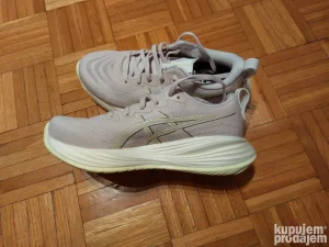patike ženske Asics Cumulus 27, br. 39