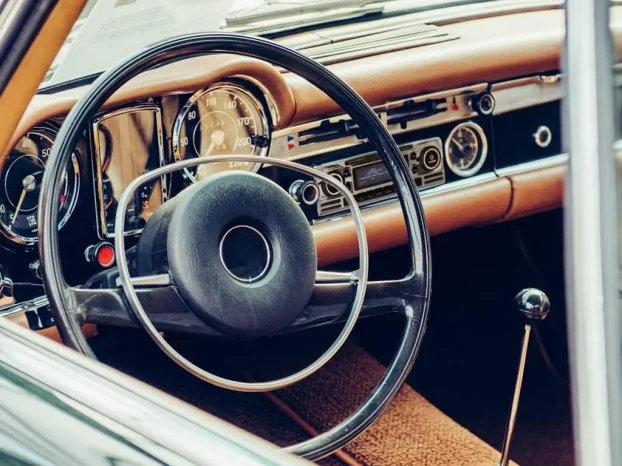 Caliber RCD120DAB-BT DAB+ Bluetooth radio za kola Swiss