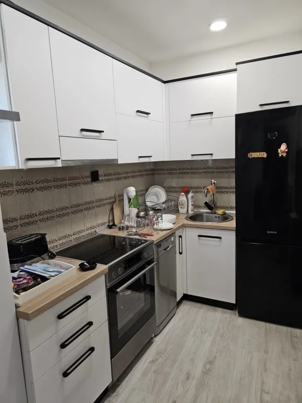 Crveni Krst, 3.0 trosobna, 150 m²