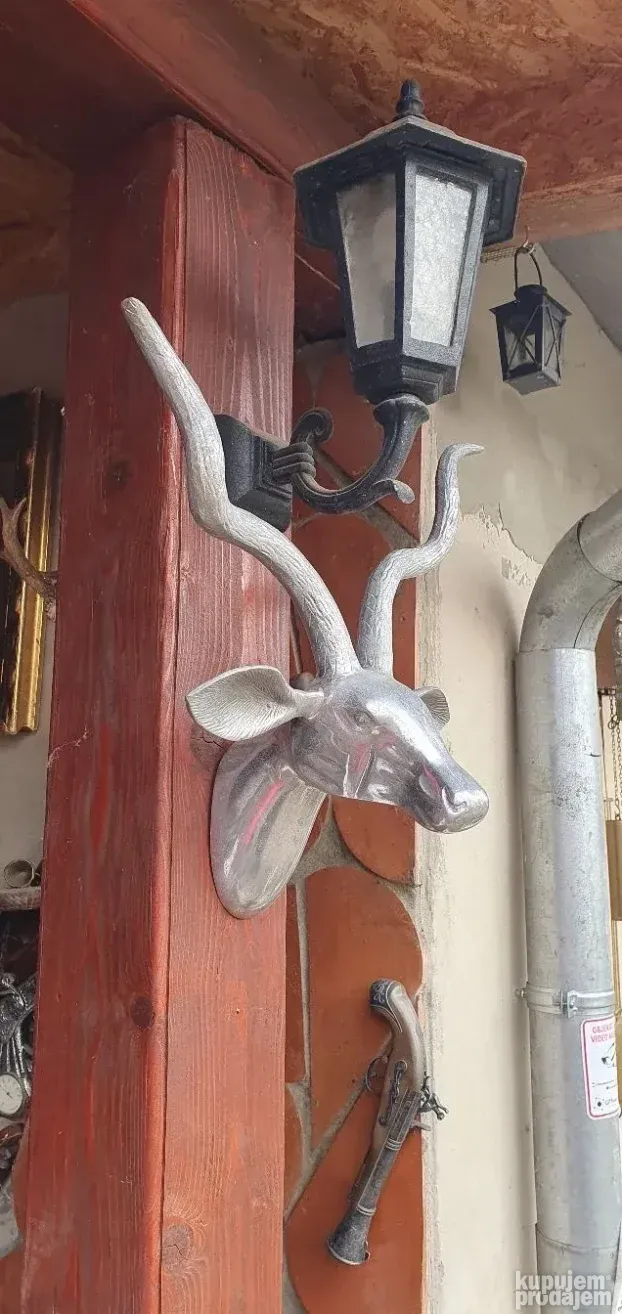 Trofej gazela od aluminijuma dekoracija