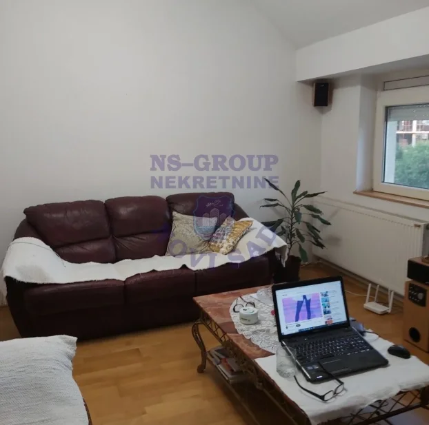 550150, Podbara, 3.0 trosoban, 77 m²