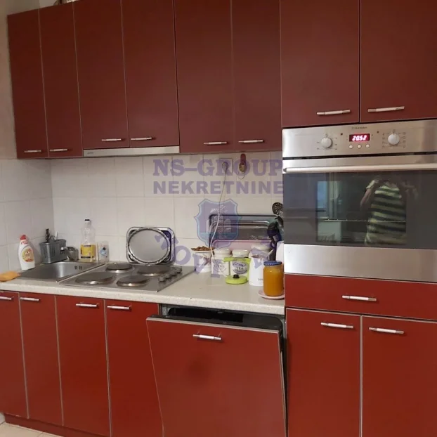 550150, Podbara, 3.0 trosoban, 77 m²